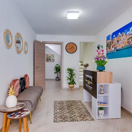 Nottincentro -guest House- Bed & Breakfast Sciacca